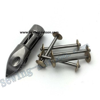 Човник Singer 83505 і 5 шпульок