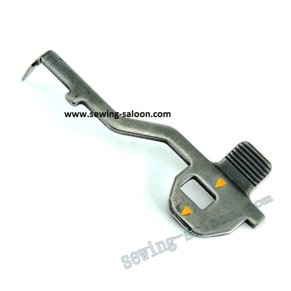 Стежковый язычок оверлока Brother 929D (XB0309001)