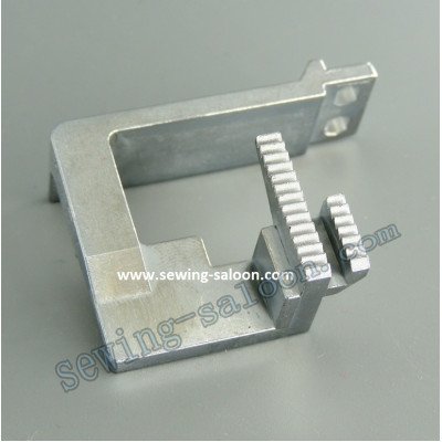 Зубья передние на оверлок Janome 744D