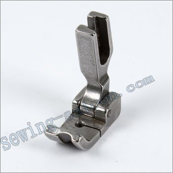 Лапка для вшивания канта P69 RH 3/16 правая (1024)